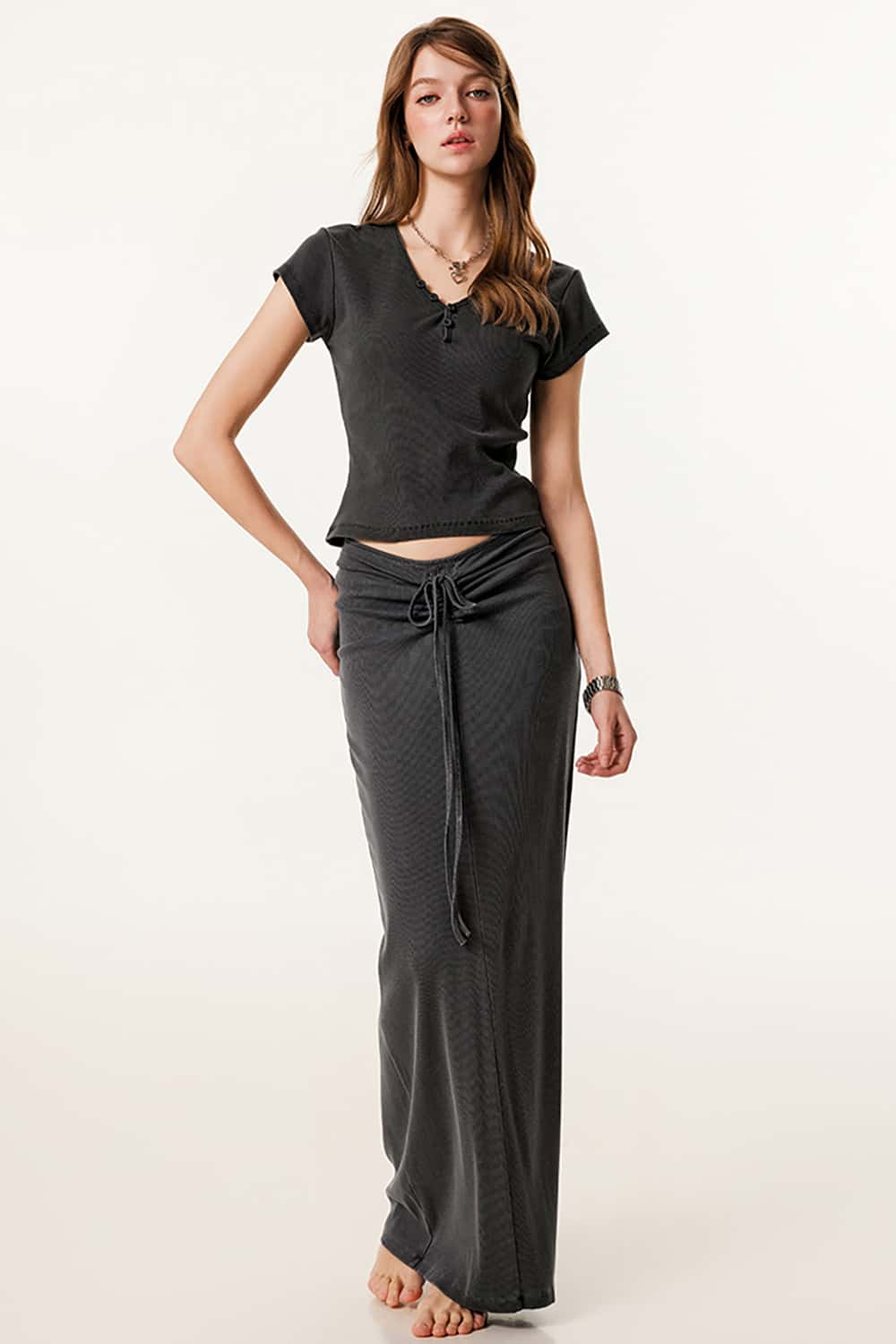 Vintage Slim-Fit Ruched Hip-Hugging Maxi Skirt