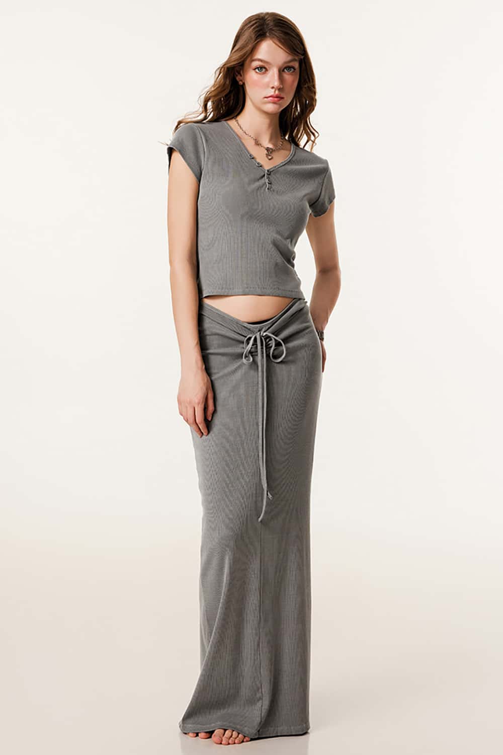Vintage Slim-Fit Ruched Hip-Hugging Maxi Skirt