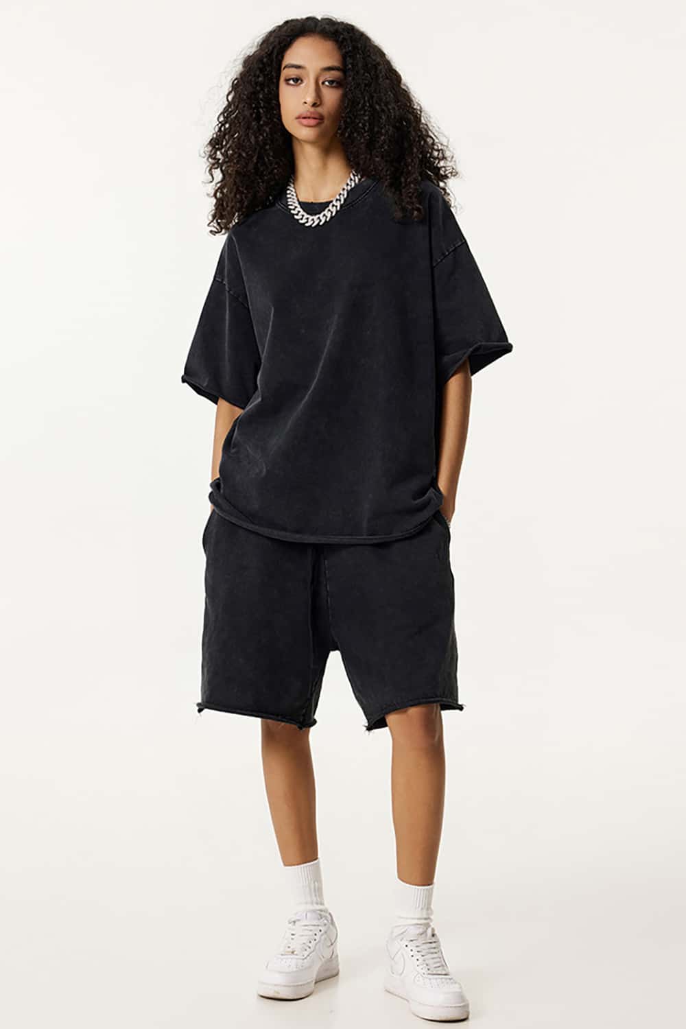 Vintage Unisex Washed Loose-Fit Rolled Hem Casual Shorts
