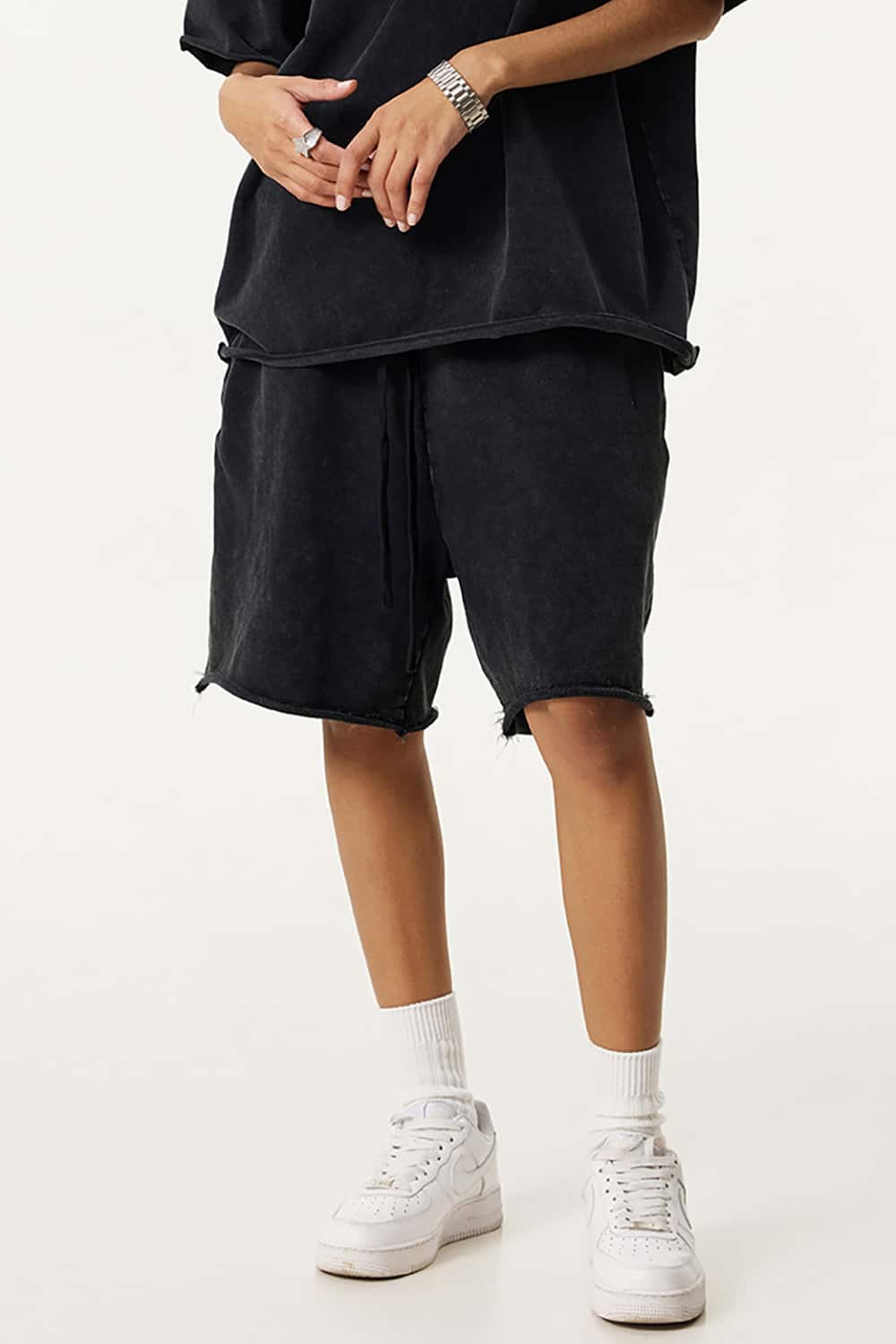 Vintage Unisex Washed Loose-Fit Rolled Hem Casual Shorts