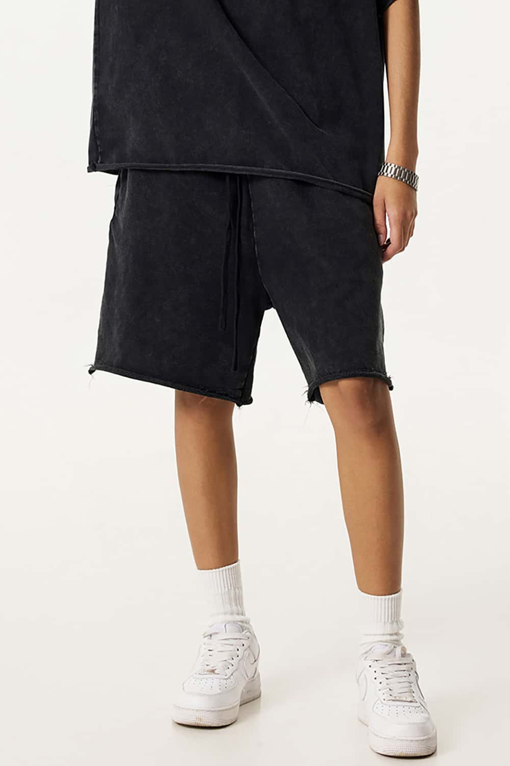Vintage Unisex Washed Loose-Fit Rolled Hem Casual Shorts