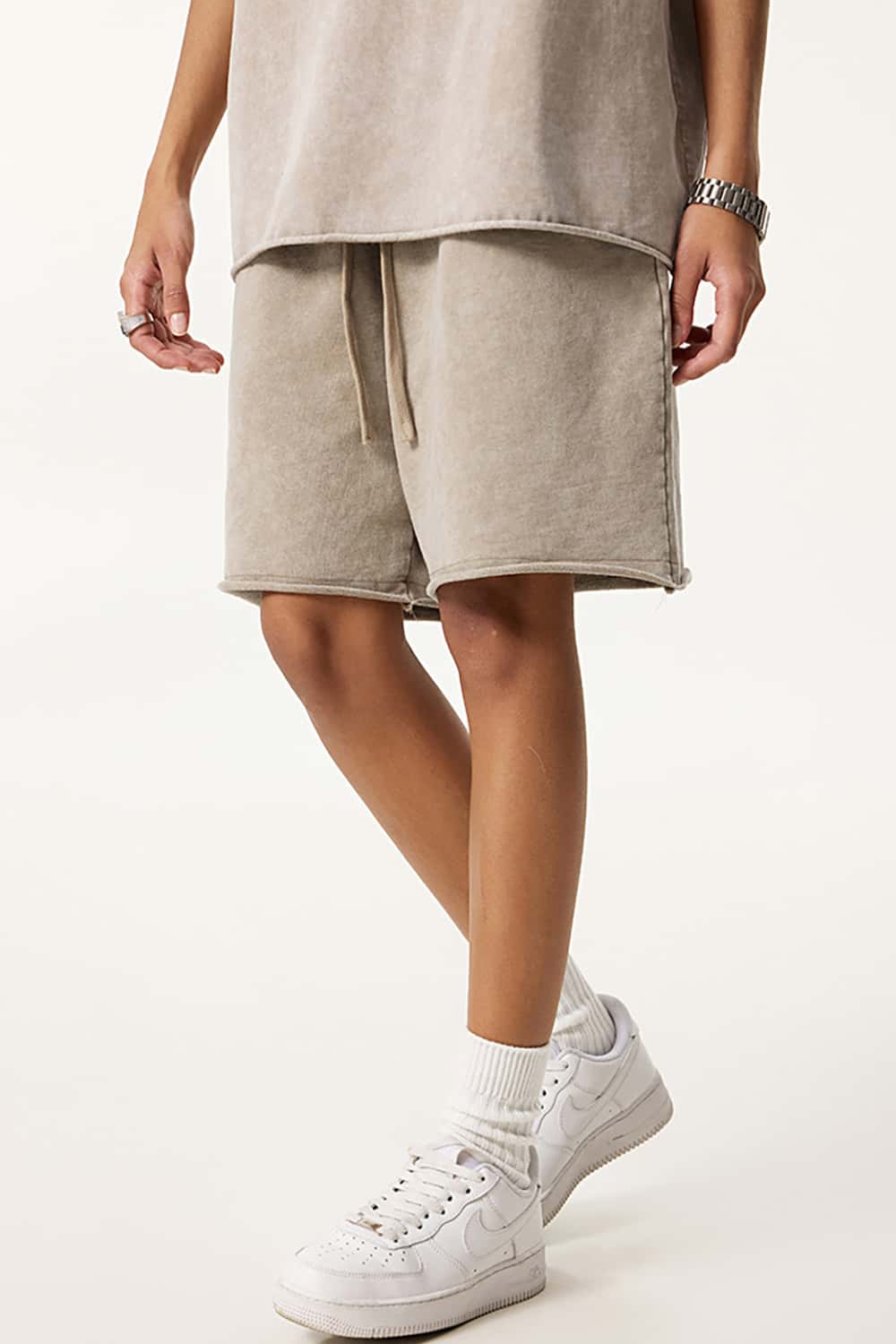 Vintage Unisex Washed Loose-Fit Rolled Hem Casual Shorts