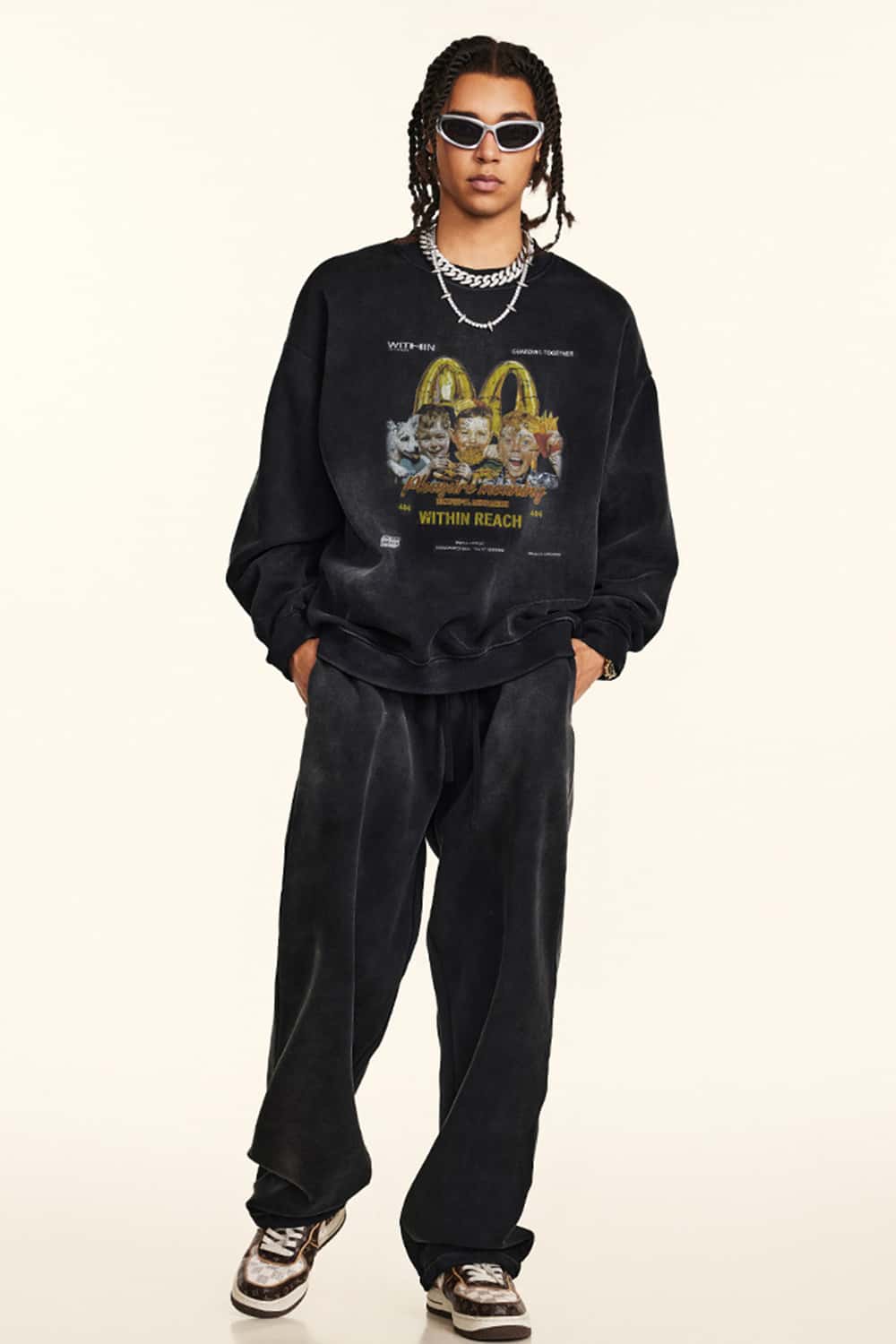 Washed Graphic Crewneck Sweatshirt