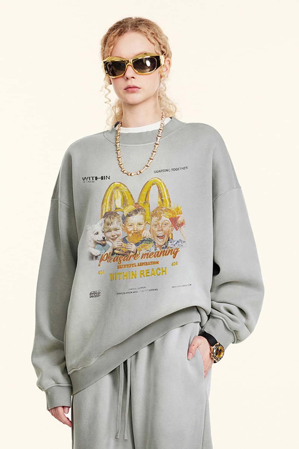 Washed Graphic Crewneck Sweatshirt