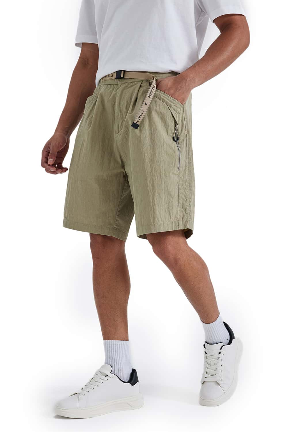 Outdoor Plaid Utility Shorts with Adjustable Belt