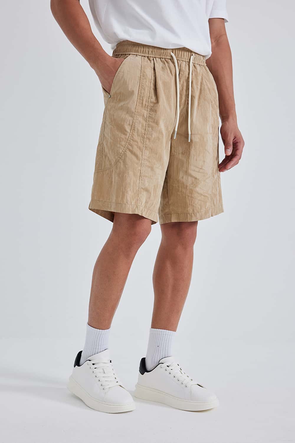 Plaid Utility Shorts with 3D Tailored Pockets