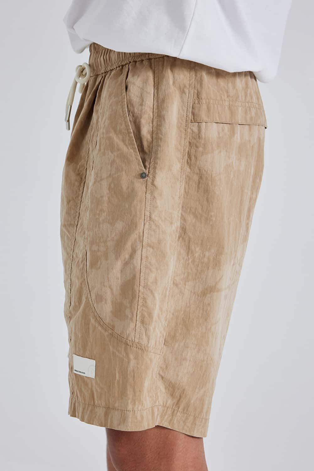Plaid Utility Shorts with 3D Tailored Pockets