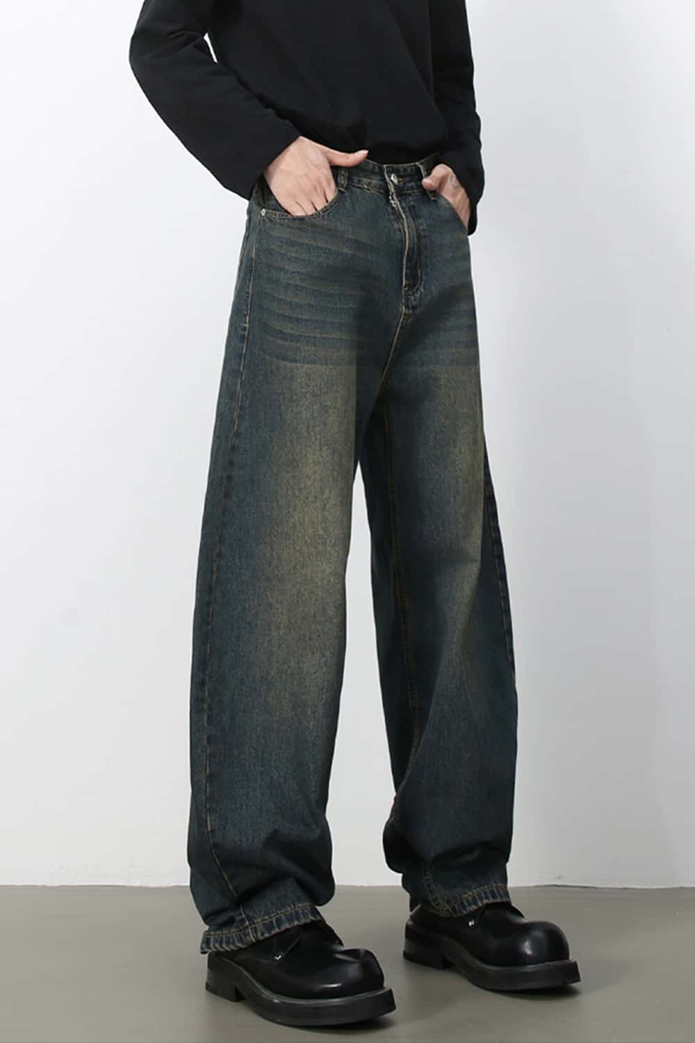 Wide-Leg 3D Curved Washed Jeans _ Cleanfit