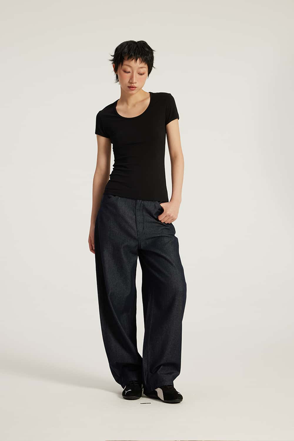 U-Neck Breathable Basic Short Sleeve T-Shirt