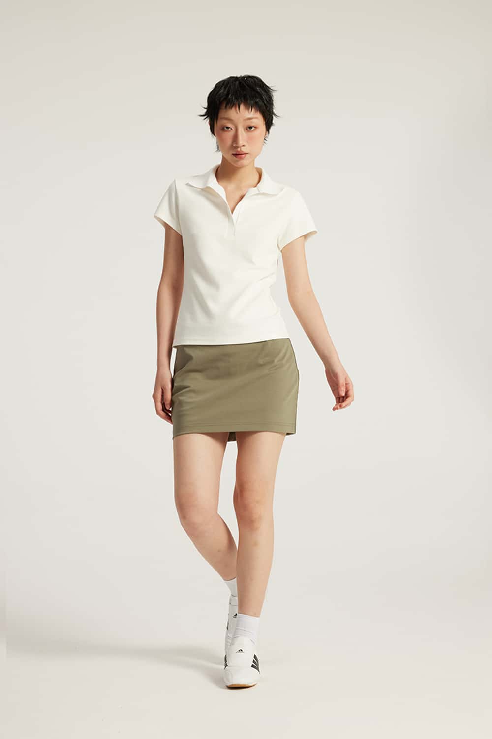 High-Stretch Knit Straight Mini Skirt _ Cooling Sensation
