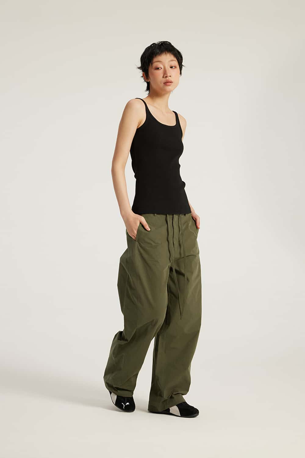 Pure Cotton Curved Seam Mid-Low Waist Wide-Leg Cargo Pants
