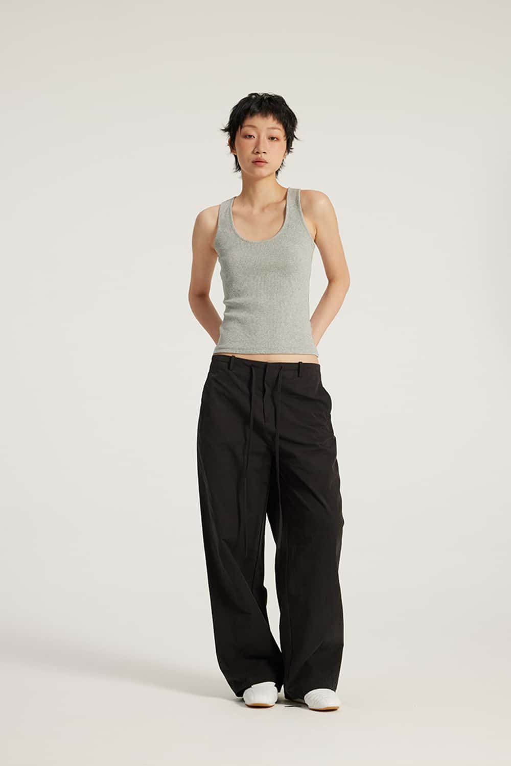High-Stretch Ribbed U-Neck Tank Top _ Solid Color