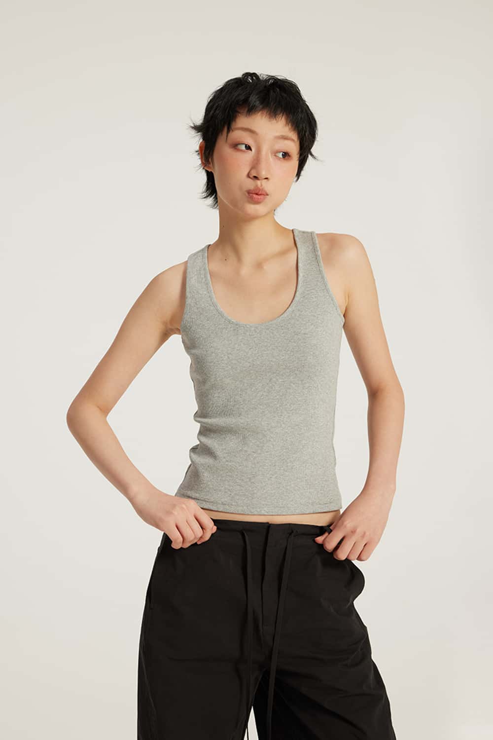 High-Stretch Ribbed U-Neck Tank Top _ Solid Color