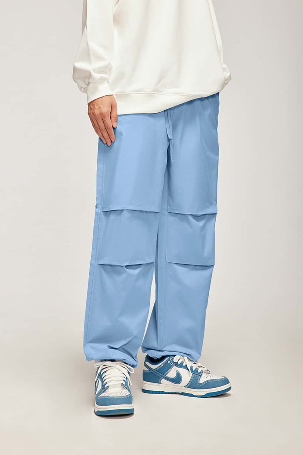 Lightweight Wide-Leg Paratrooper Straight Pants
