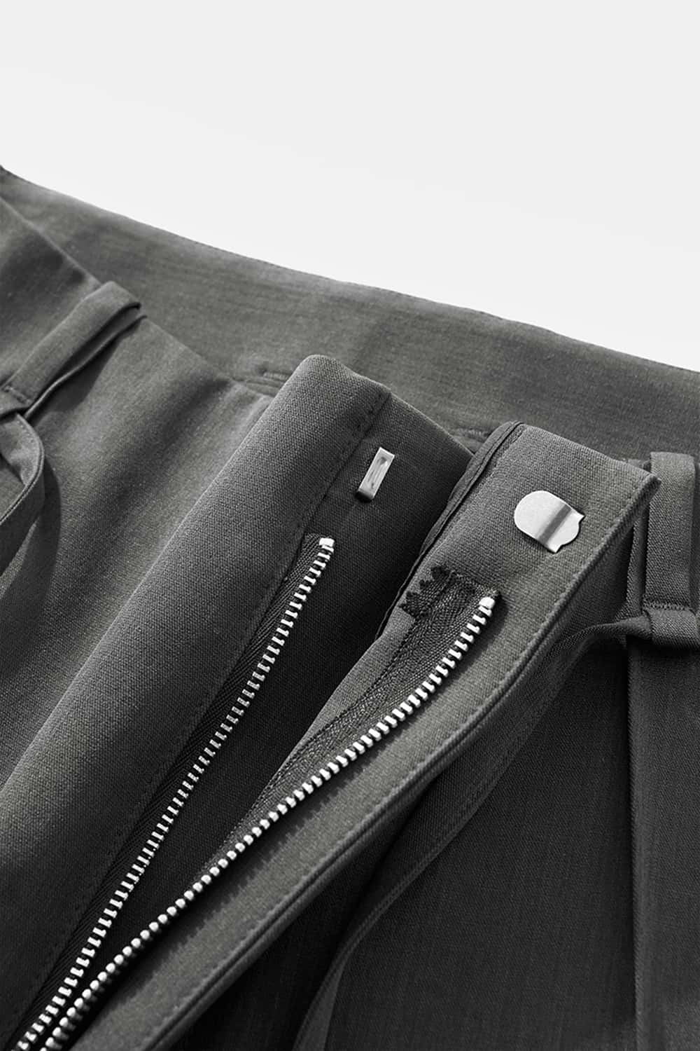 Curved Pleat Wide-Leg Cleanfit Workwear Trousers