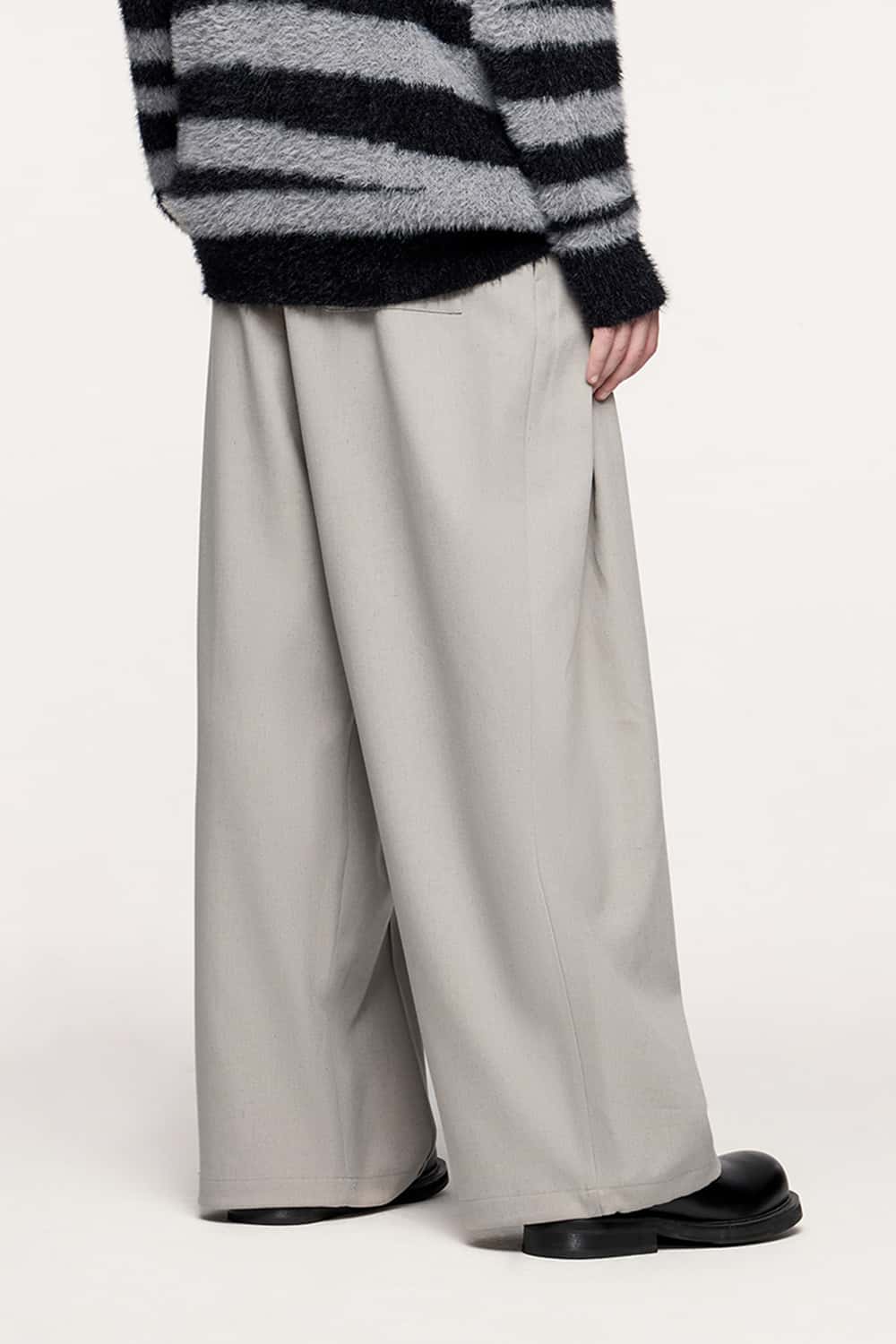 Blended Wide-Leg Draped Suit Pants