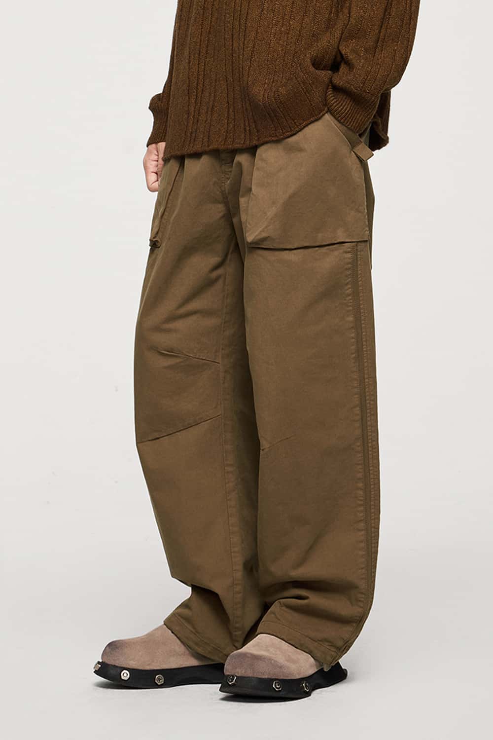 Heavyweight Cargo Pants with 3D Utility Pockets