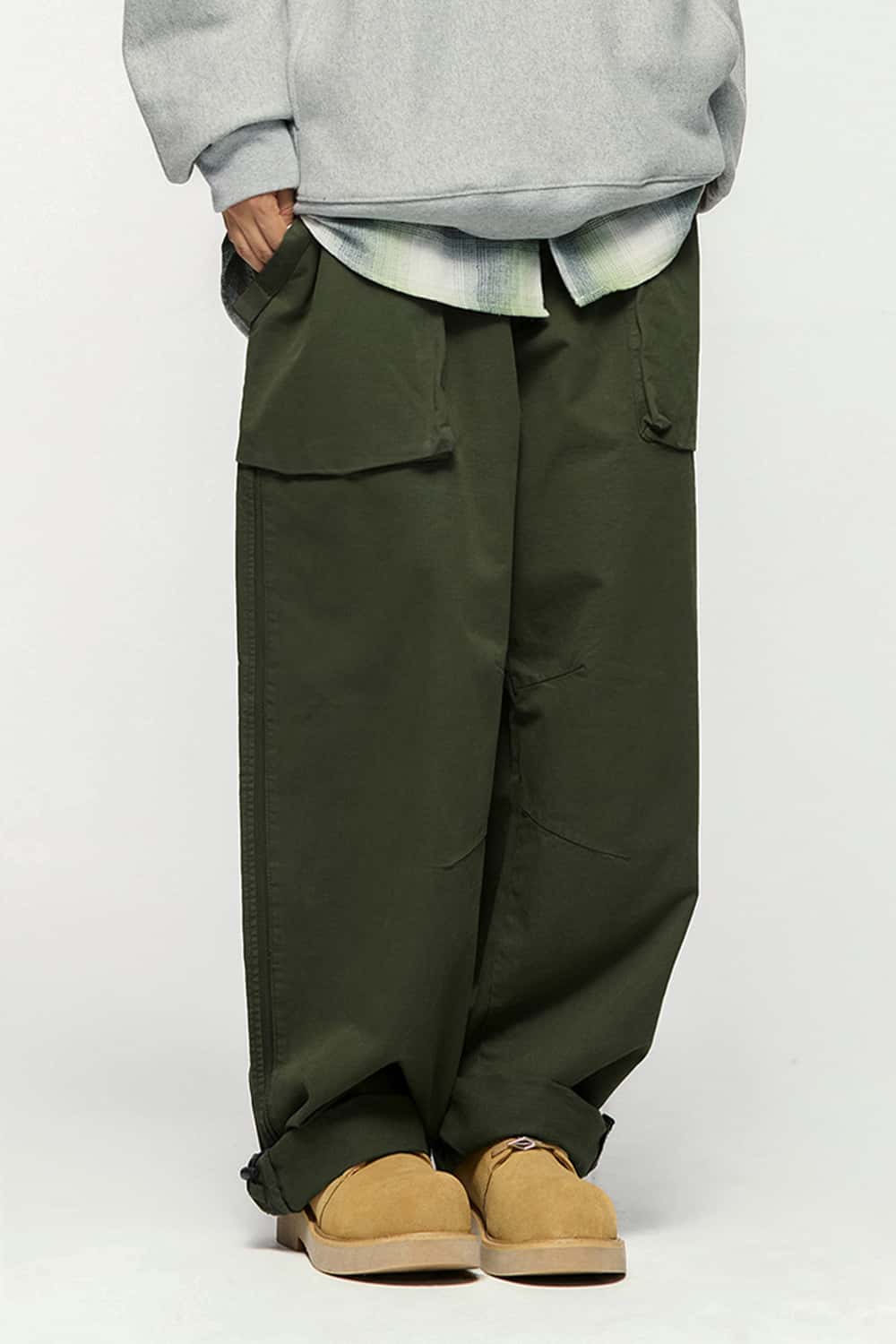 Heavyweight Cargo Pants with 3D Utility Pockets