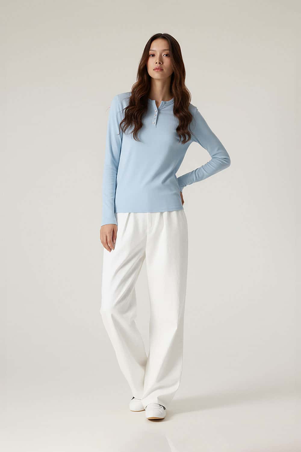 Lyocell Henley Neck Long Sleeve T-Shirt _ Fitted Waist Lightweight Base Layer