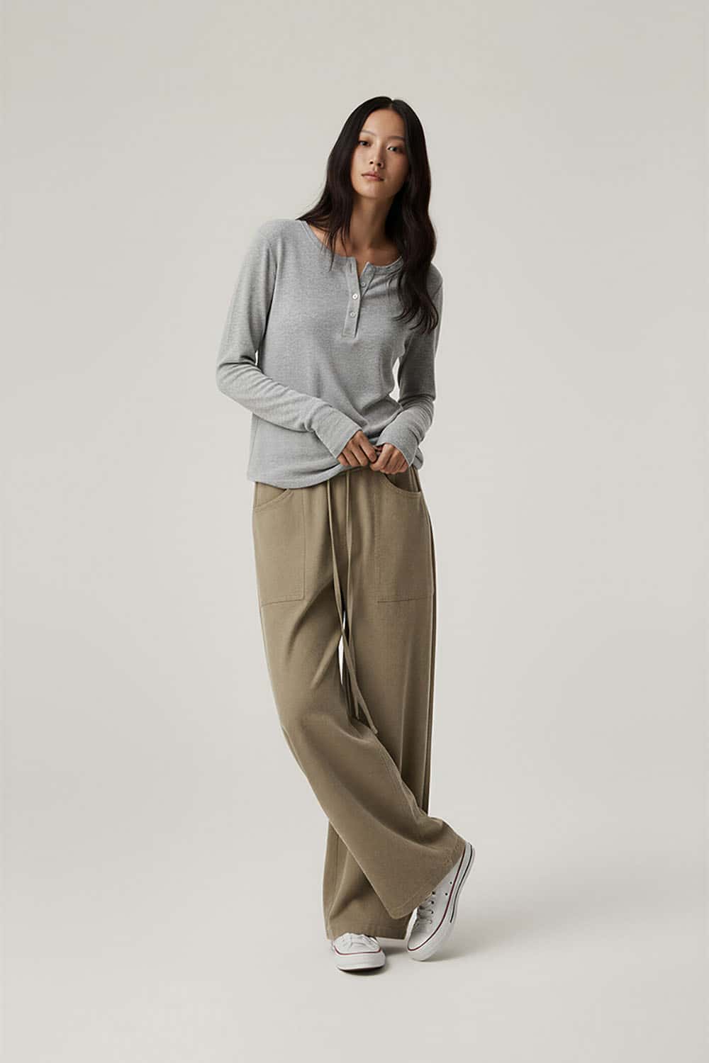 Lyocell Henley Neck Long Sleeve T-Shirt _ Fitted Waist Lightweight Base Layer