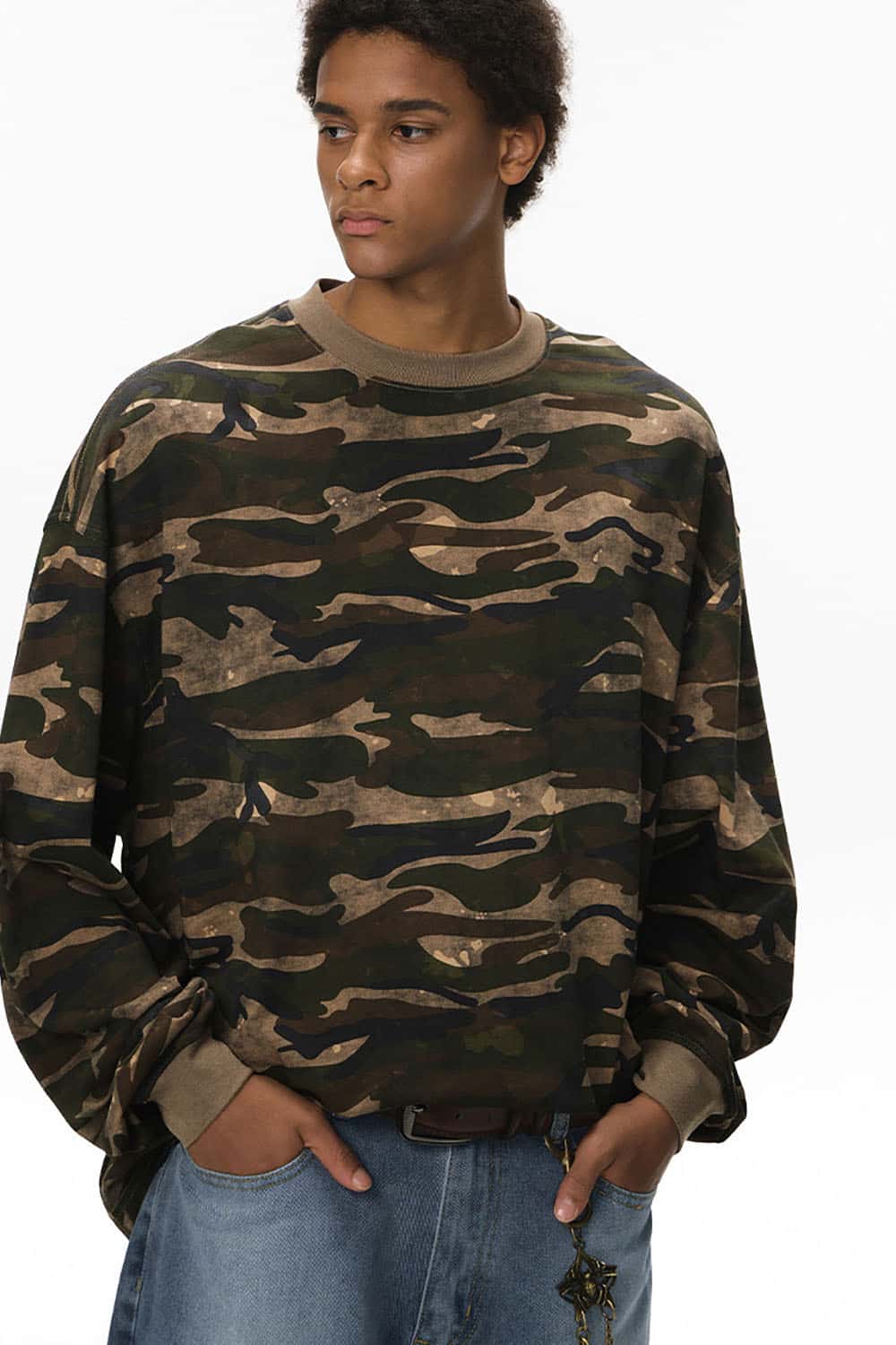 Camo Boxy Long Sleeve T-Shirt _ Outdoor Versatile Crewneck Base Layer