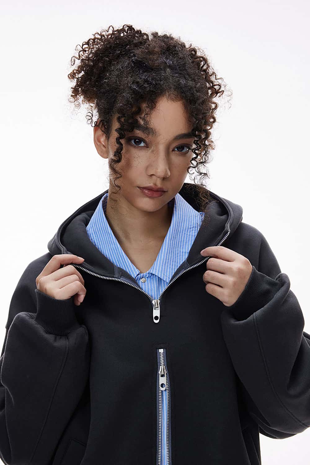 Fleece-Lined Double Zipper Cropped Hoodie _ Short Flame Knit Zip-Up Jacket