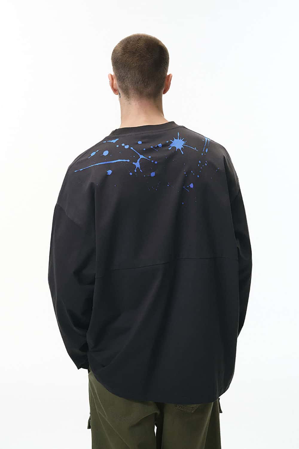 Reflective Paint-Splatter Long Sleeve Tee _ Sculpted Letter Print Color-Block Base Layer
