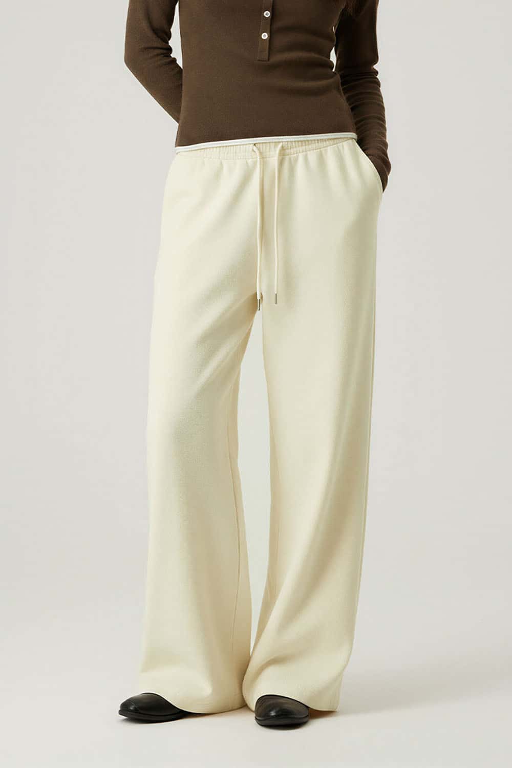 Lyocell Air-Layer Relaxed Banana Pants _ Mid-Rise Wide-Leg Flow Pants