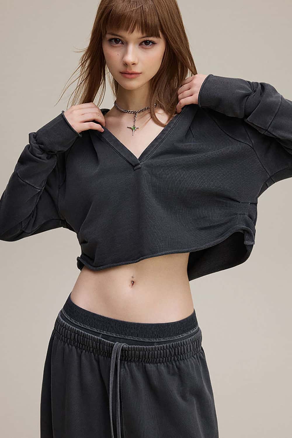 Vintage V-Neck Ruched Cropped Hoodie _ Long Sleeve Relaxed Fit Pullover Top