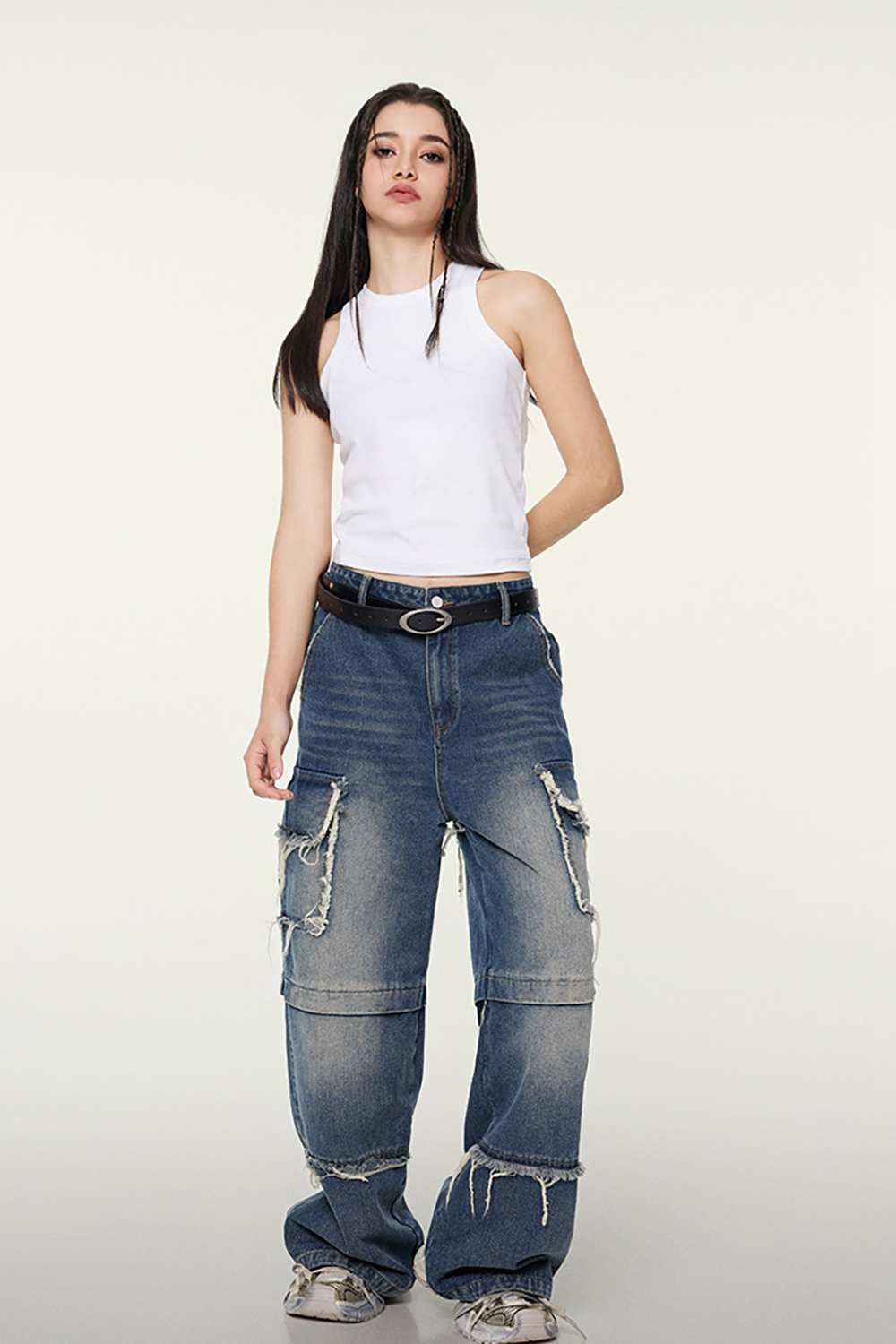 Washed Cotton-Stretch Fitted Cropped Tank Top in White - full-length front modeled view