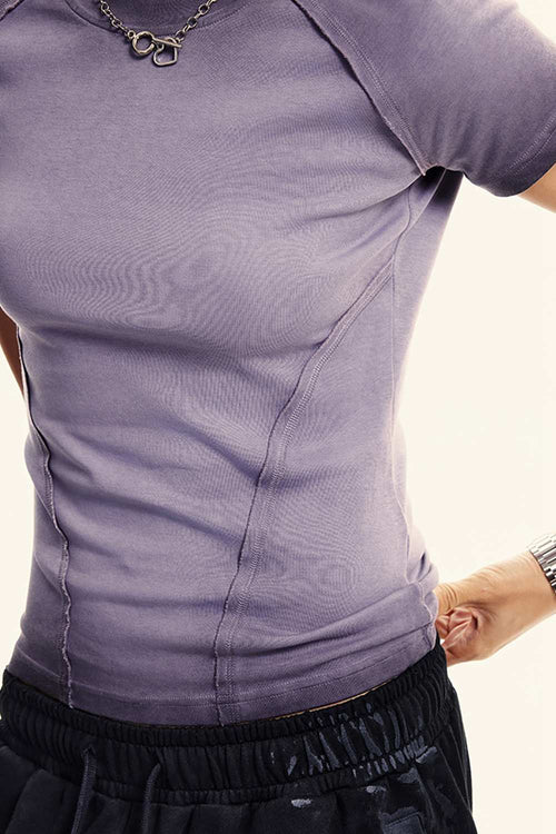 Gradient-Wash Raglan Cropped T-Shirt in Grape Purple - product detail close-up
