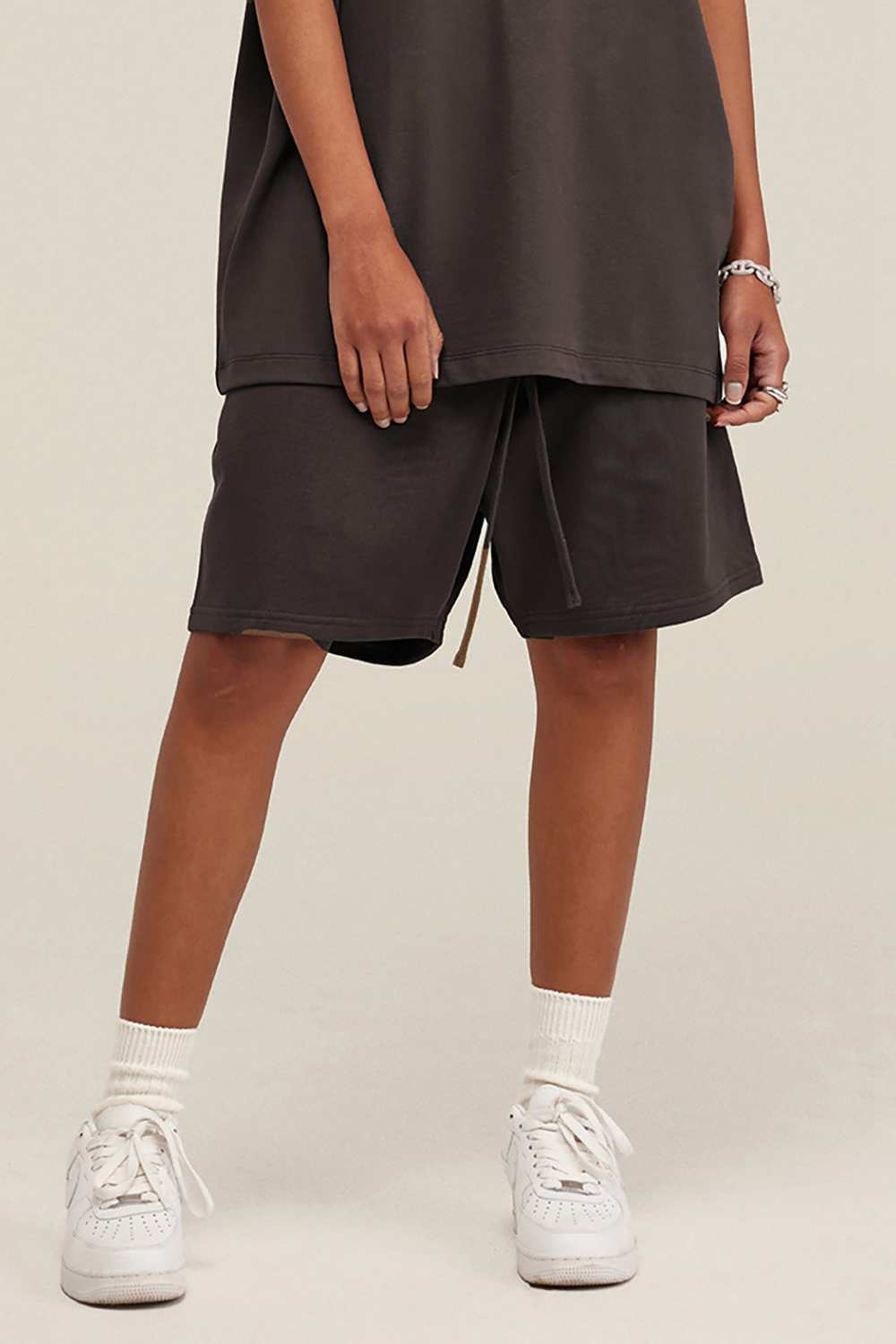 Heavyweight Cotton-Blend Relaxed Sweat Shorts in Charcoal - product detail close-up