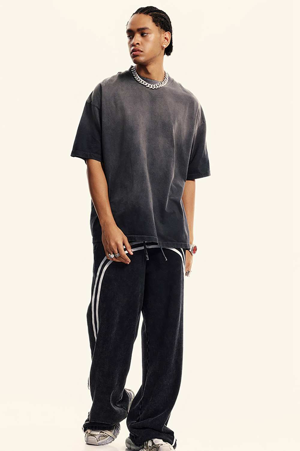 Breathable Gradient-Washed Relaxed Cotton T-Shirt in Dark Gray - full-length front modeled view