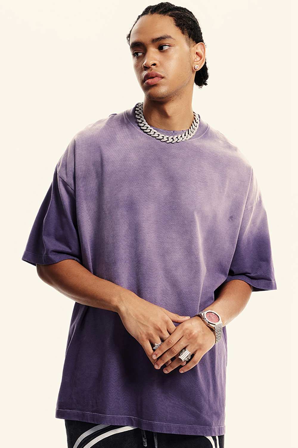 Breathable Gradient-Washed Relaxed Cotton T-Shirt in Grape Purple - product detail close-up