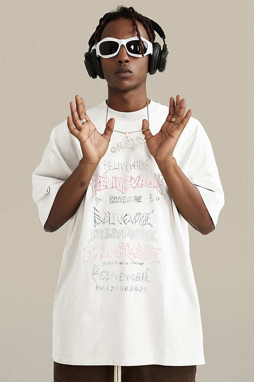 Loose Fit Vintage Washed Graphic Tee - White