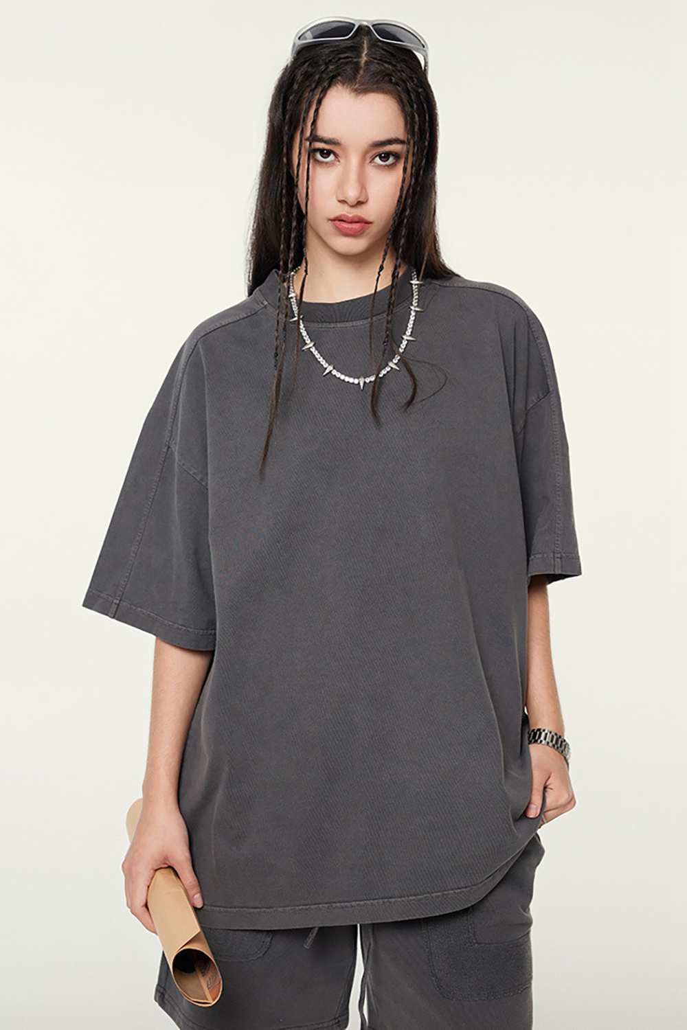 Vintage-Inspired Heavyweight T-Shirt - Modern High Street Style, Washed Texture