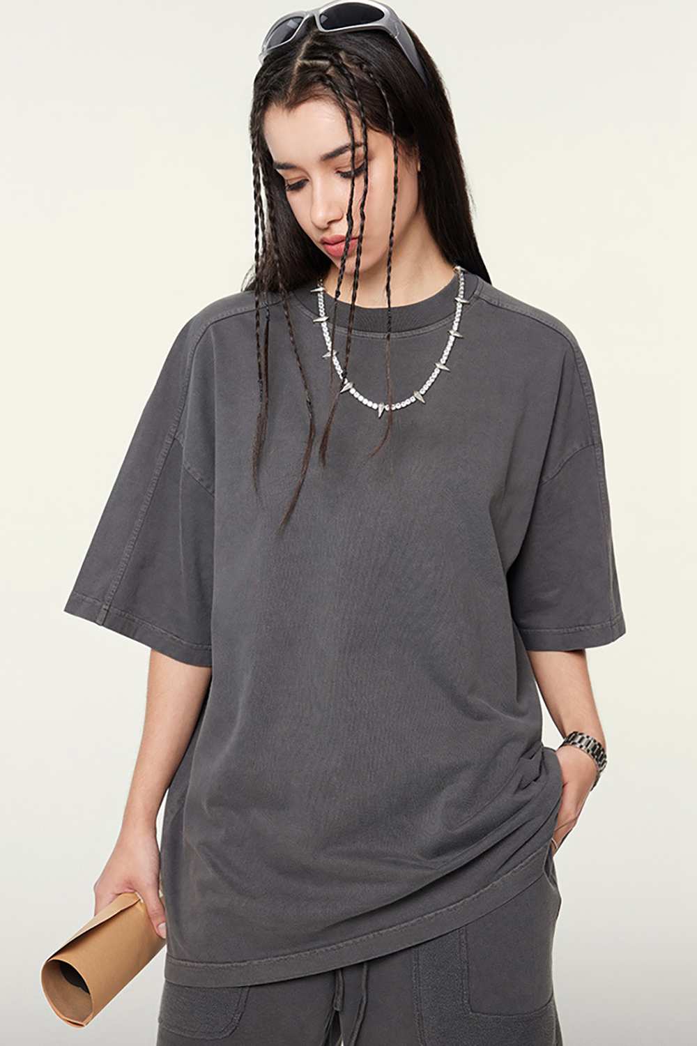 Vintage-Inspired Heavyweight T-Shirt - Modern High Street Style, Washed Texture