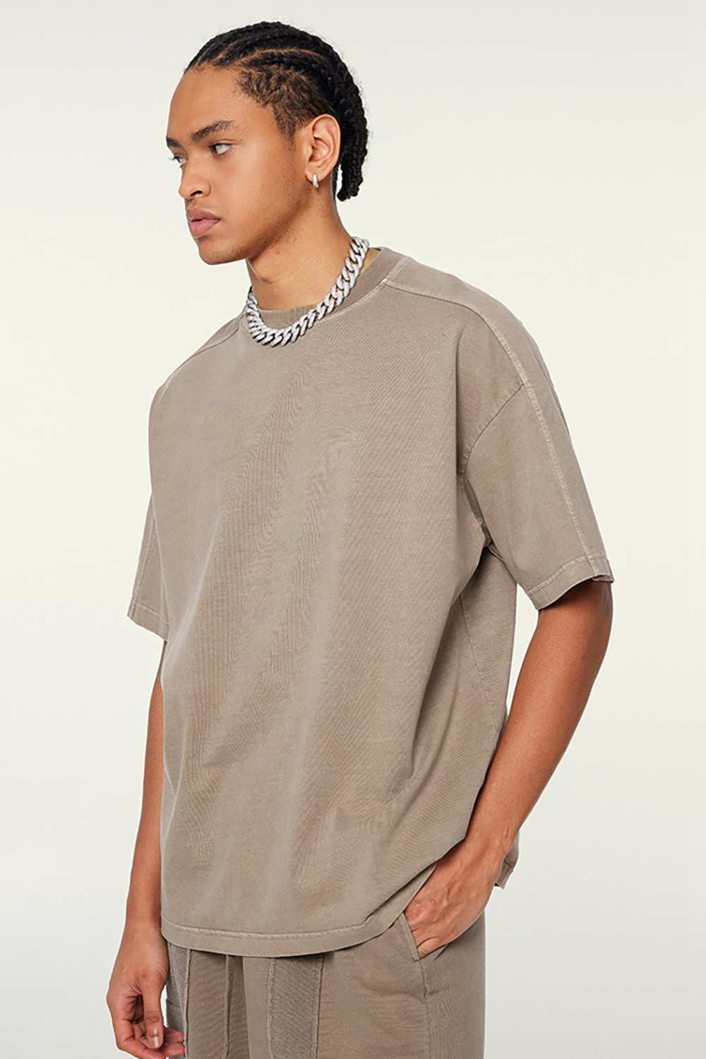 Vintage-Inspired Heavyweight T-Shirt - Modern High Street Style, Washed Texture