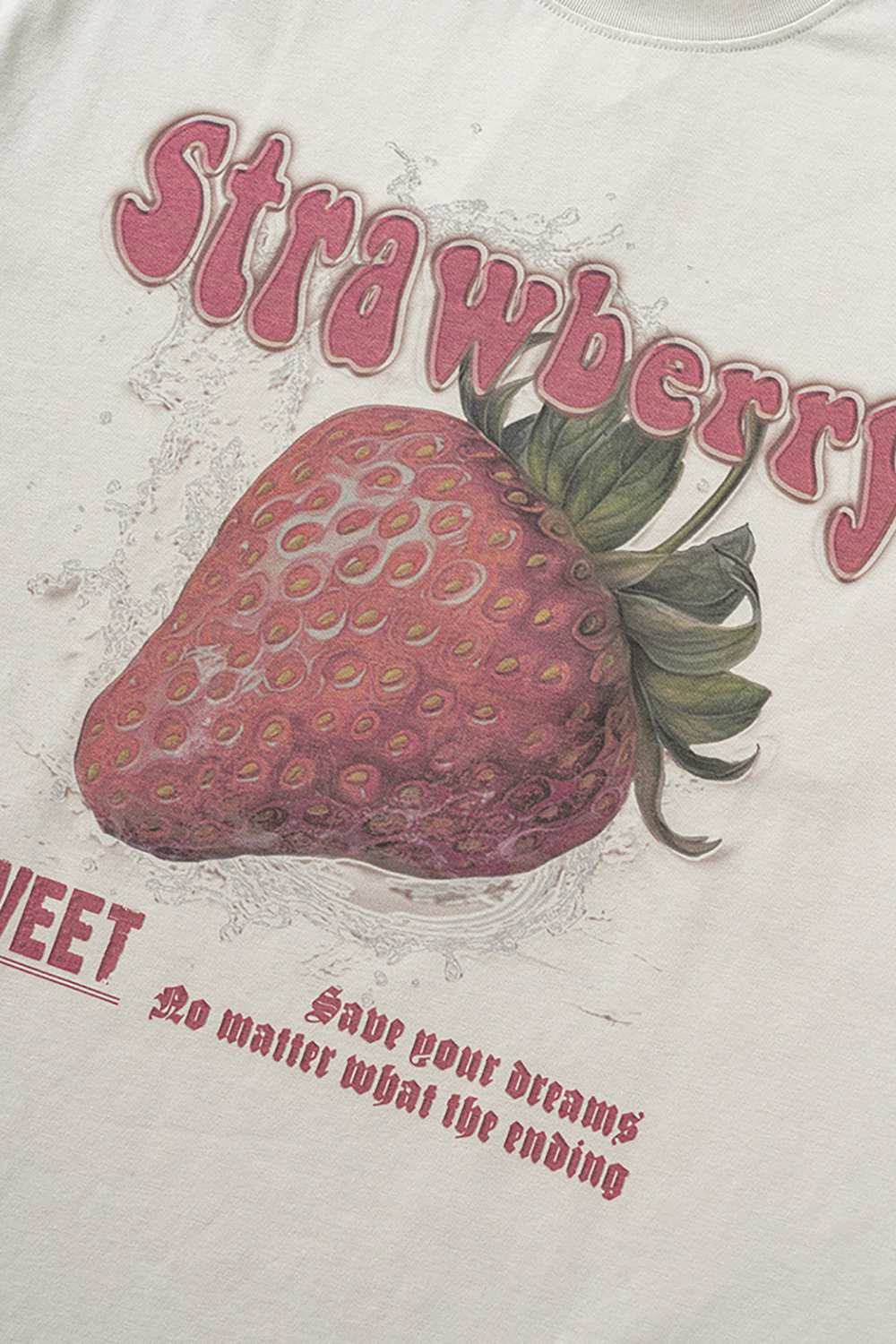 Vintage Strawberry Print T-Shirt - Retro High Street Fashion Tee