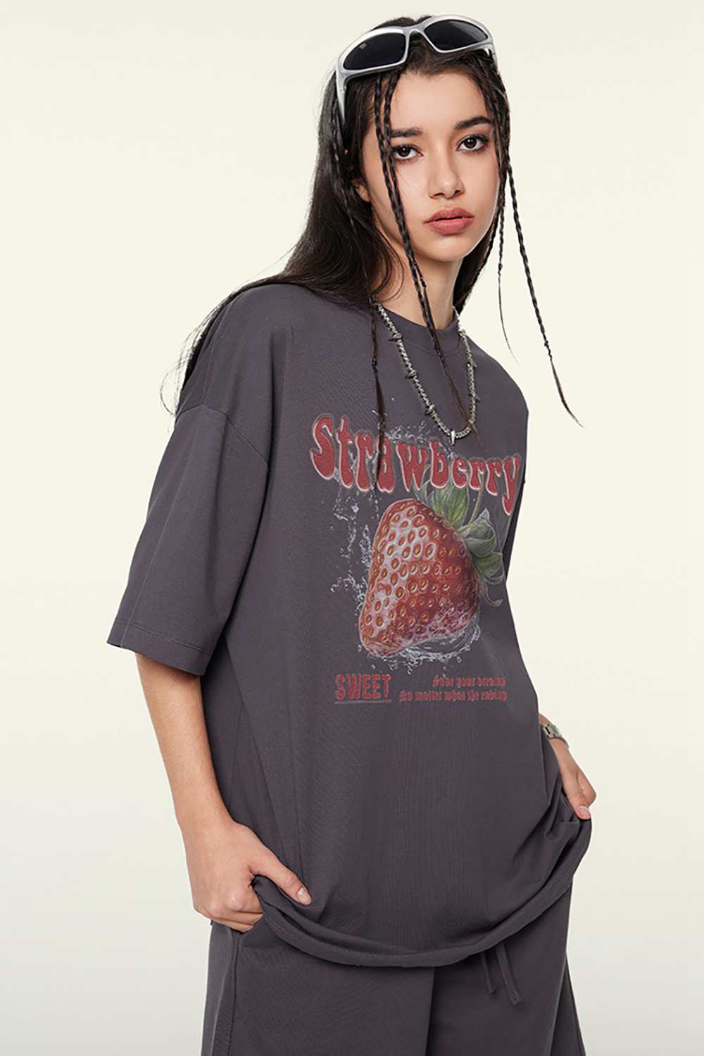 Vintage Strawberry Print T-Shirt - Retro High Street Fashion Tee