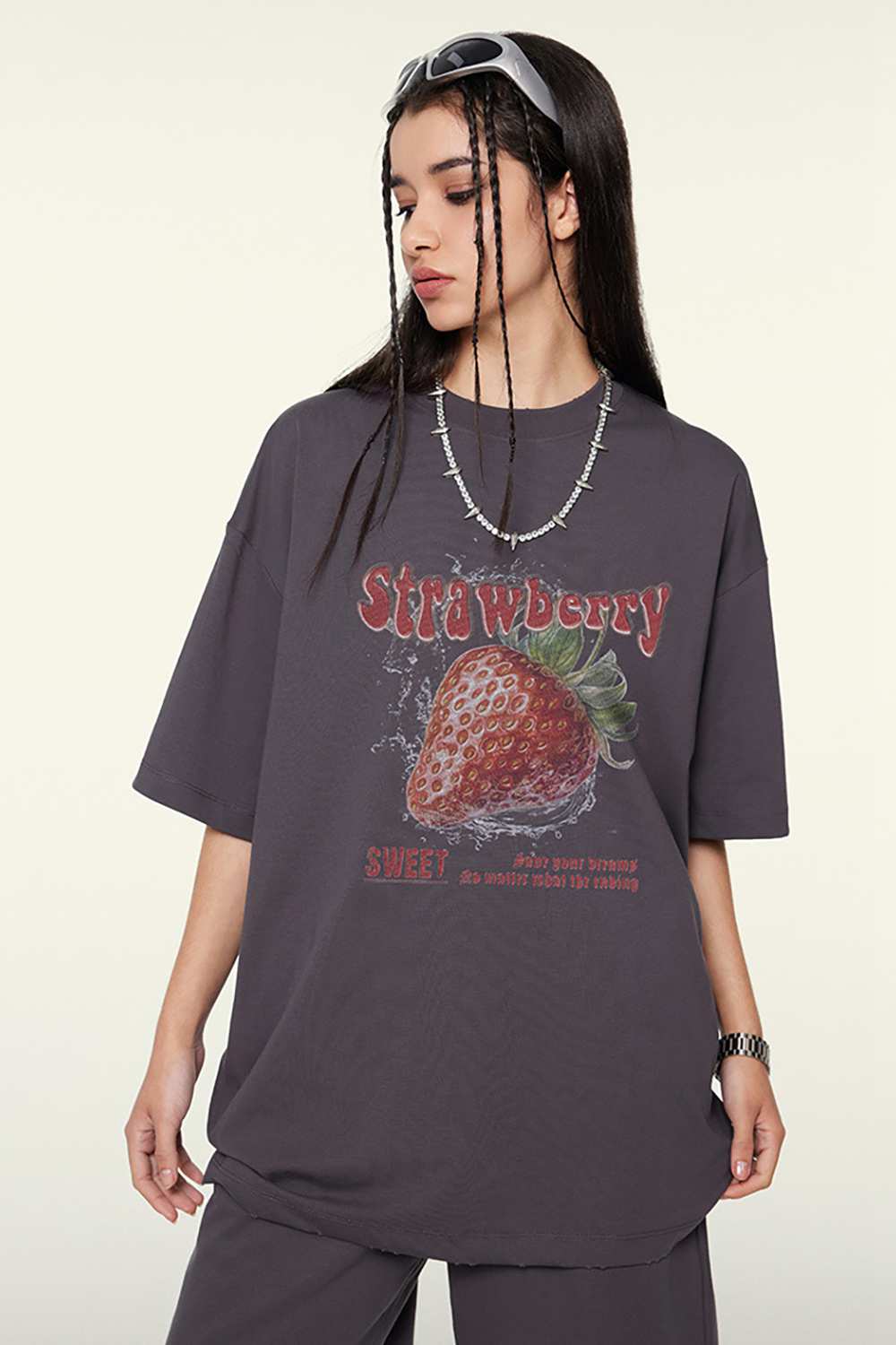 Vintage Strawberry Print T-Shirt - Retro High Street Fashion Tee