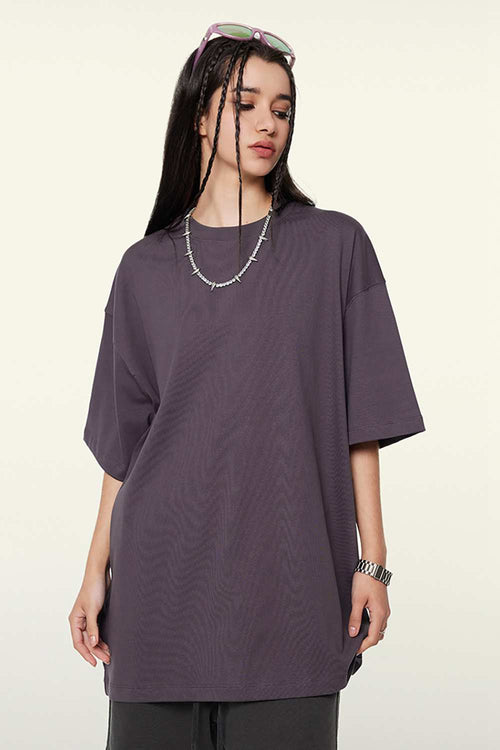 Heavyweight Cotton Relaxed Drop-Shoulder T-Shirt in Fade Purple - front modeled view