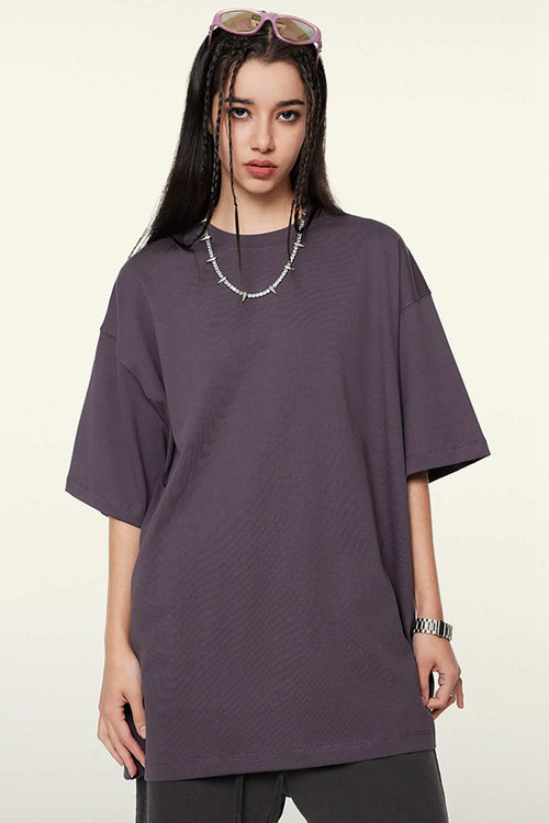 Heavyweight Cotton Relaxed Drop-Shoulder T-Shirt in Fade Purple - front modeled view