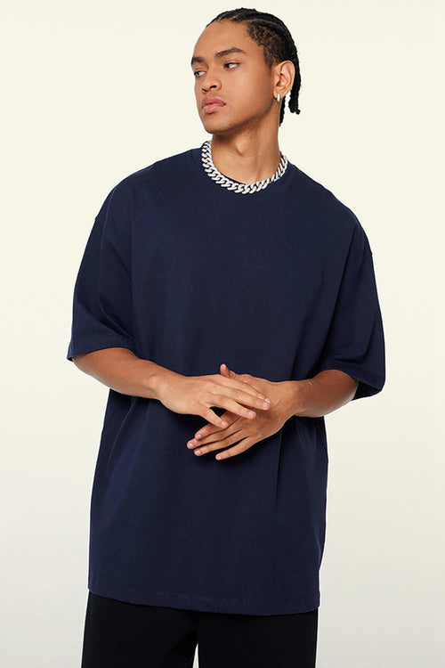 Heavyweight Cotton Relaxed Drop-Shoulder T-Shirt in Navy Blue - front modeled view