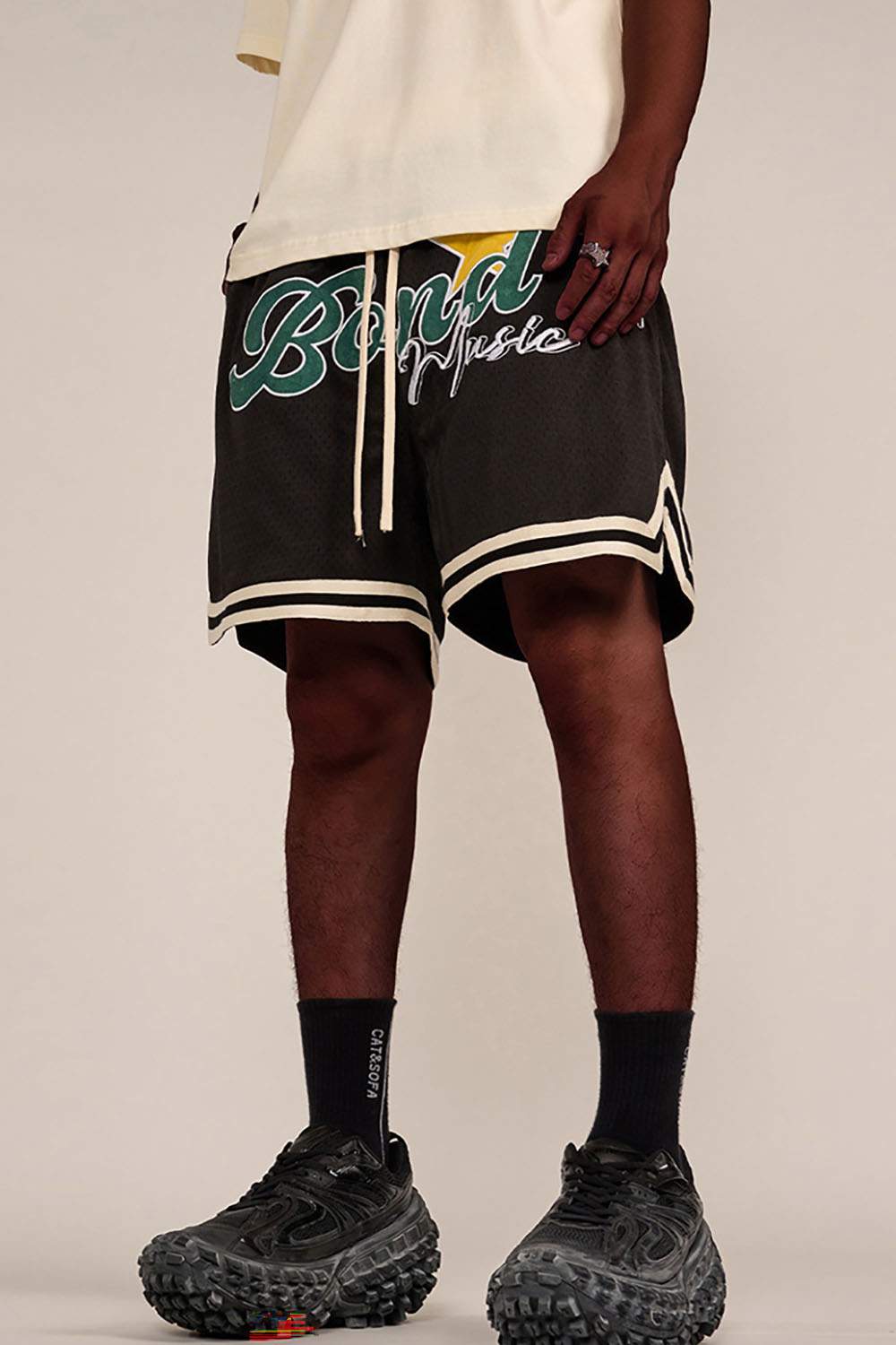 Breathable Embroidered Mesh Basketball Shorts