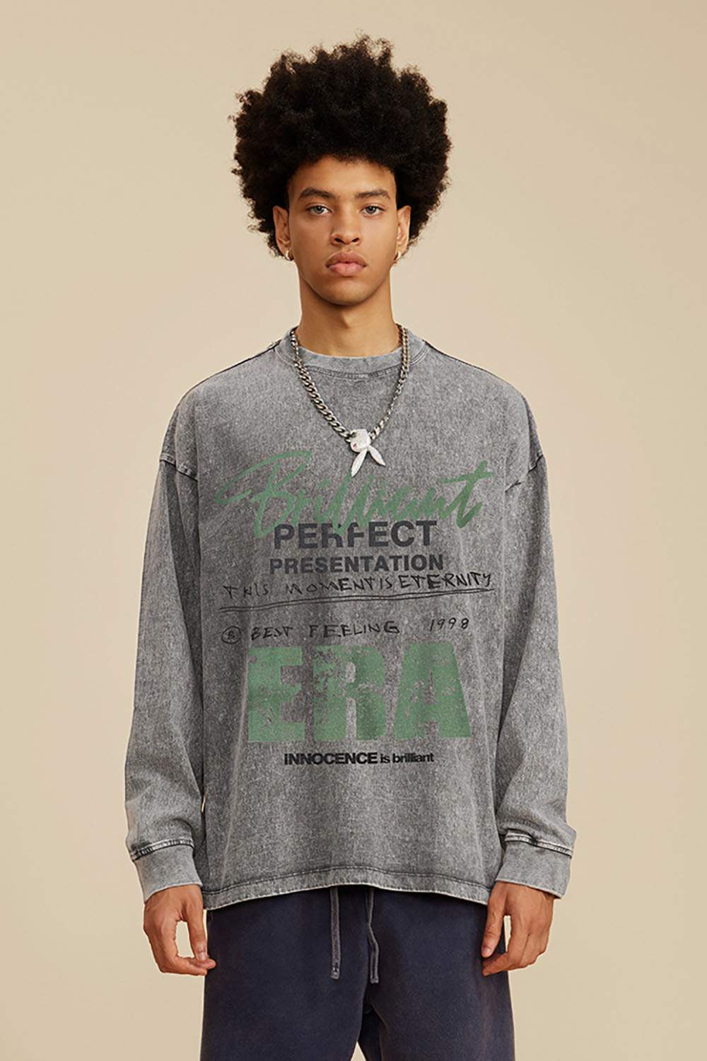 Washed Graphic Long-Sleeve Tee - Medium Gray