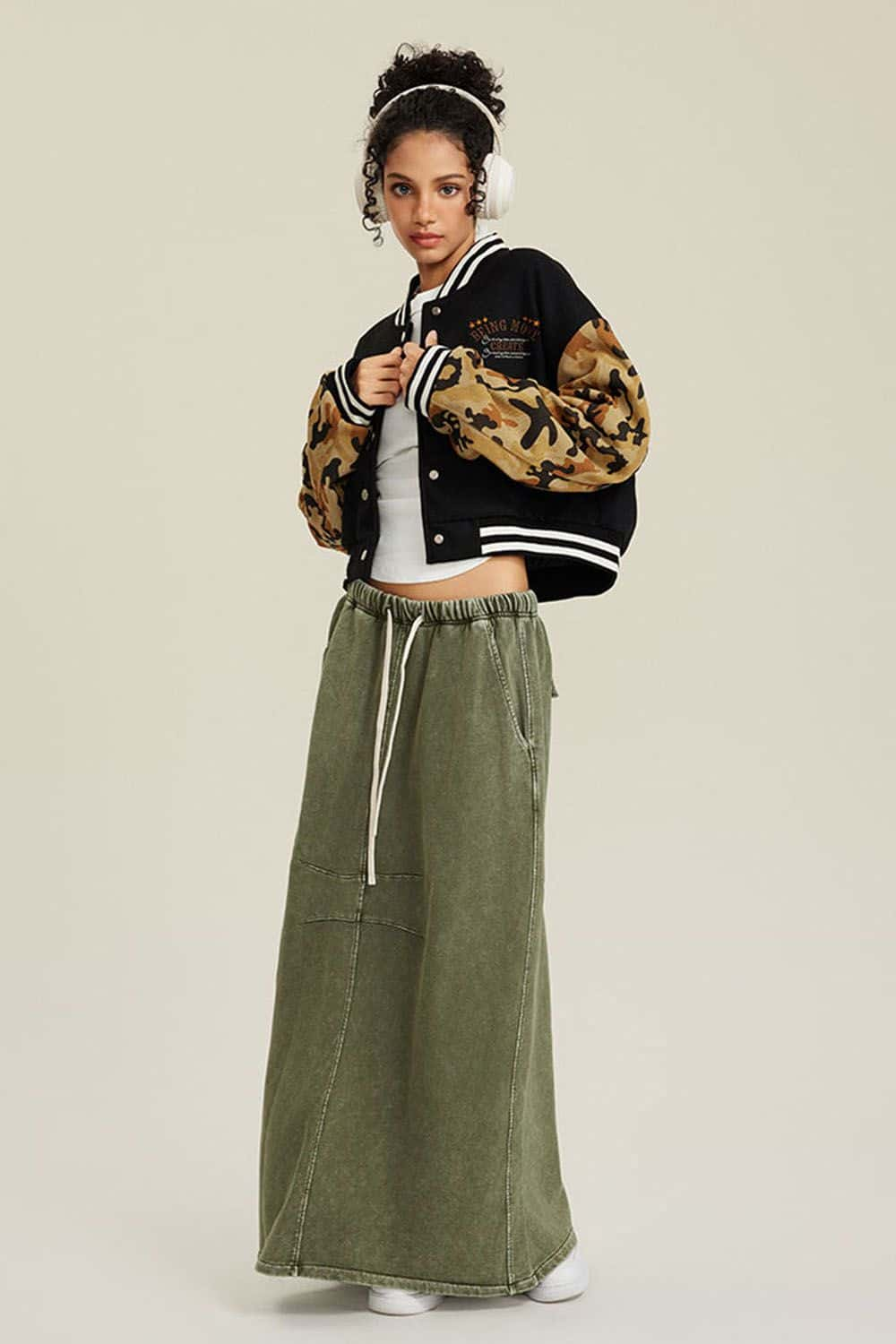 Loose Fit Varsity Jacket - Women's Camo Sleeve Baseball Cardigan