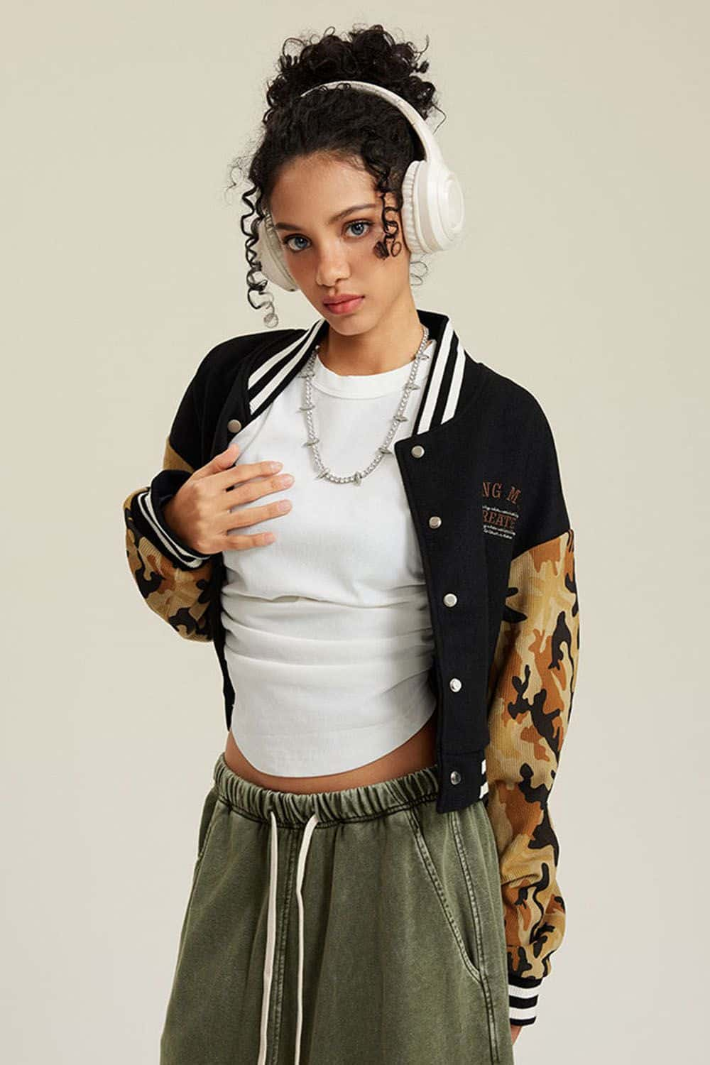 Loose Fit Varsity Jacket - Women's Camo Sleeve Baseball Cardigan