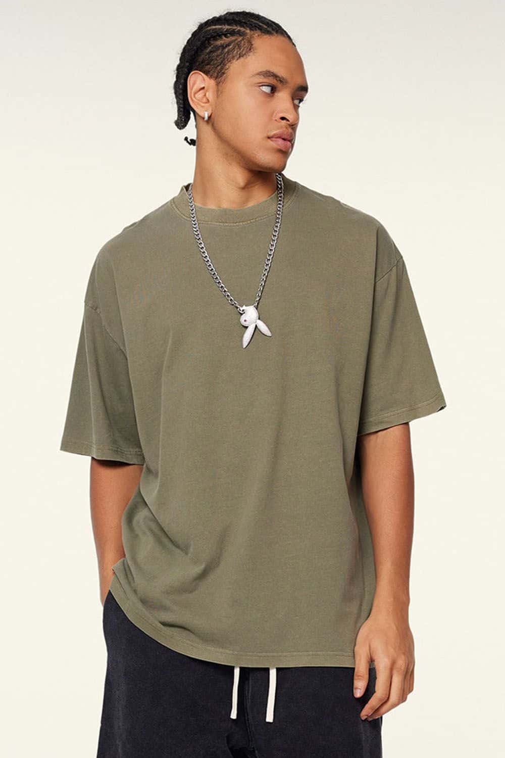 Vintage-Wash Heavyweight Cotton Oversized Crew-Neck T-Shirt in Camel - three-quarter front modeled view