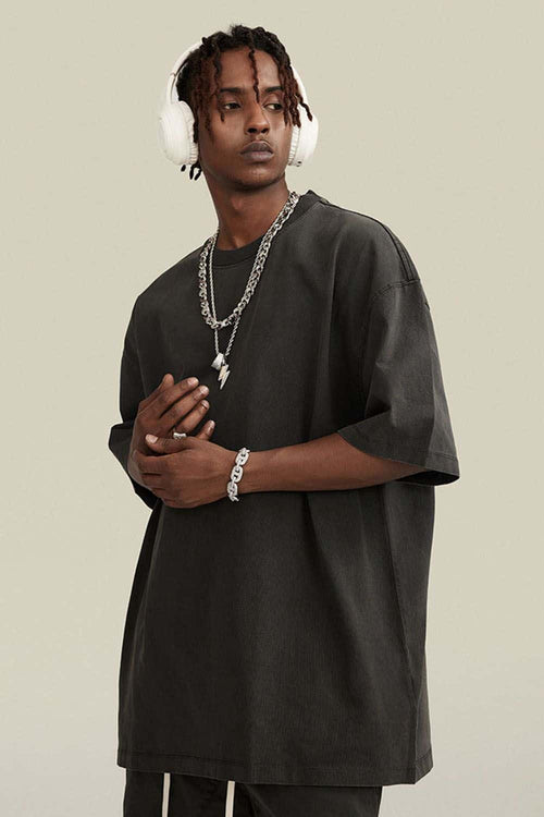Vintage-Wash Heavyweight Cotton Oversized Crew-Neck T-Shirt in Dark Gray - front modeled view